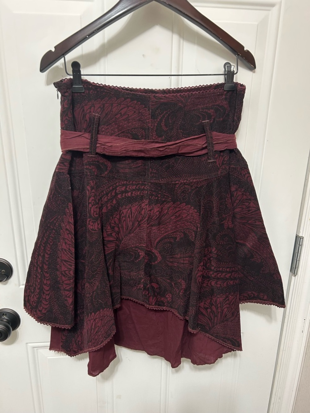 Bohemian Asymmetrical Maroon Printed Tie-Waist Skirt - Picture 8 of 10